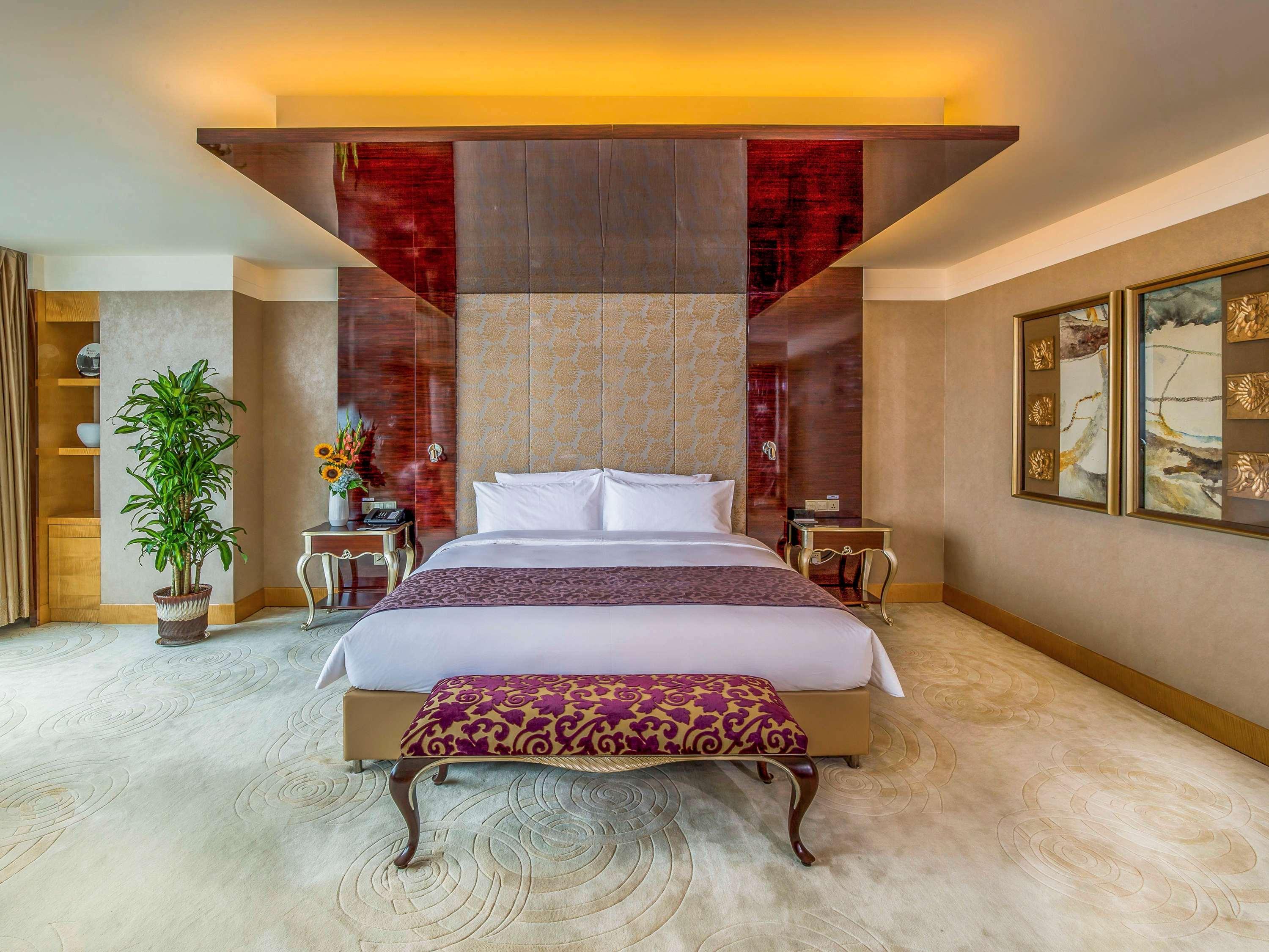 Pullman Linyi Lushang Esterno foto