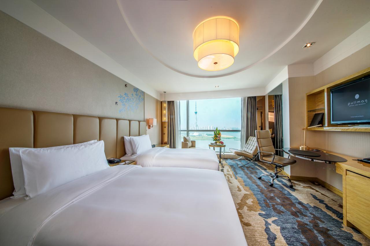 Pullman Linyi Lushang Esterno foto