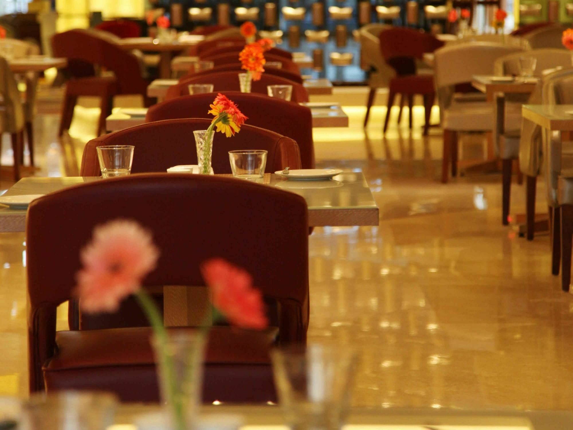 Pullman Linyi Lushang Esterno foto